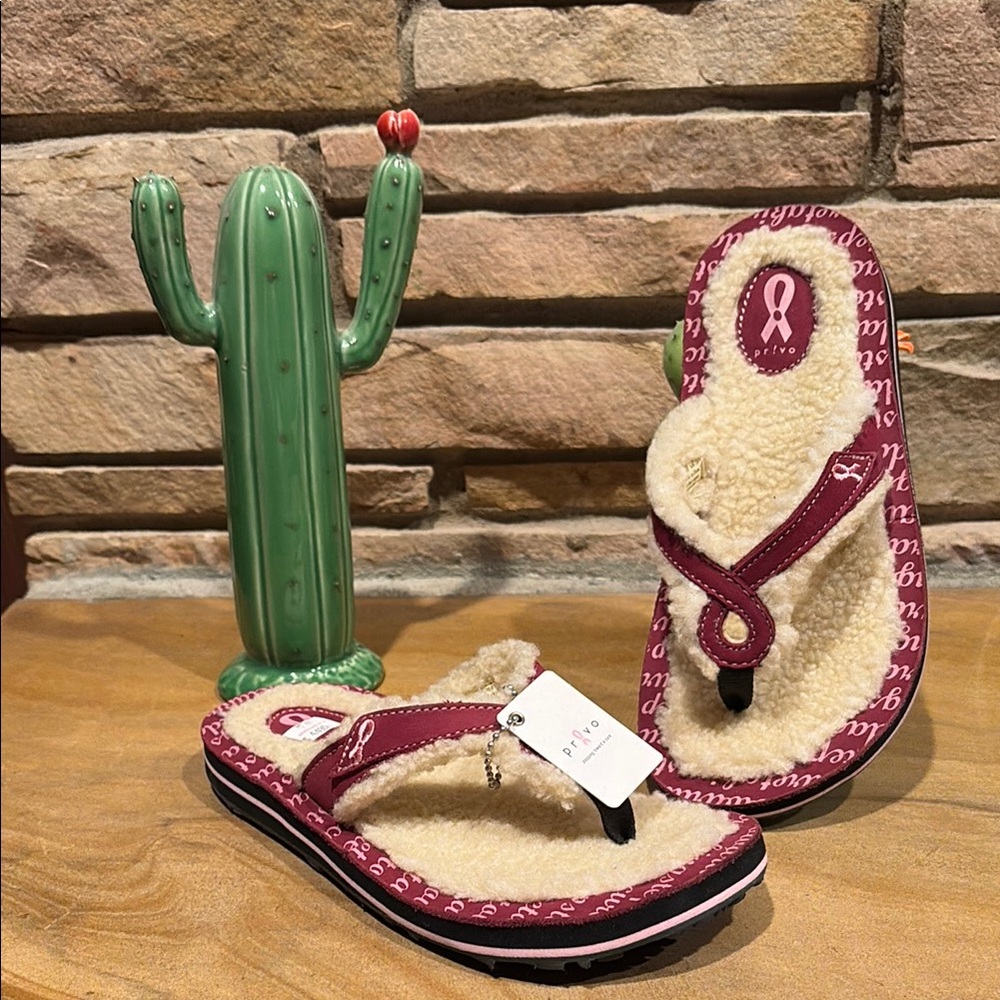 Privo Fleece Flip Flops 🩴!